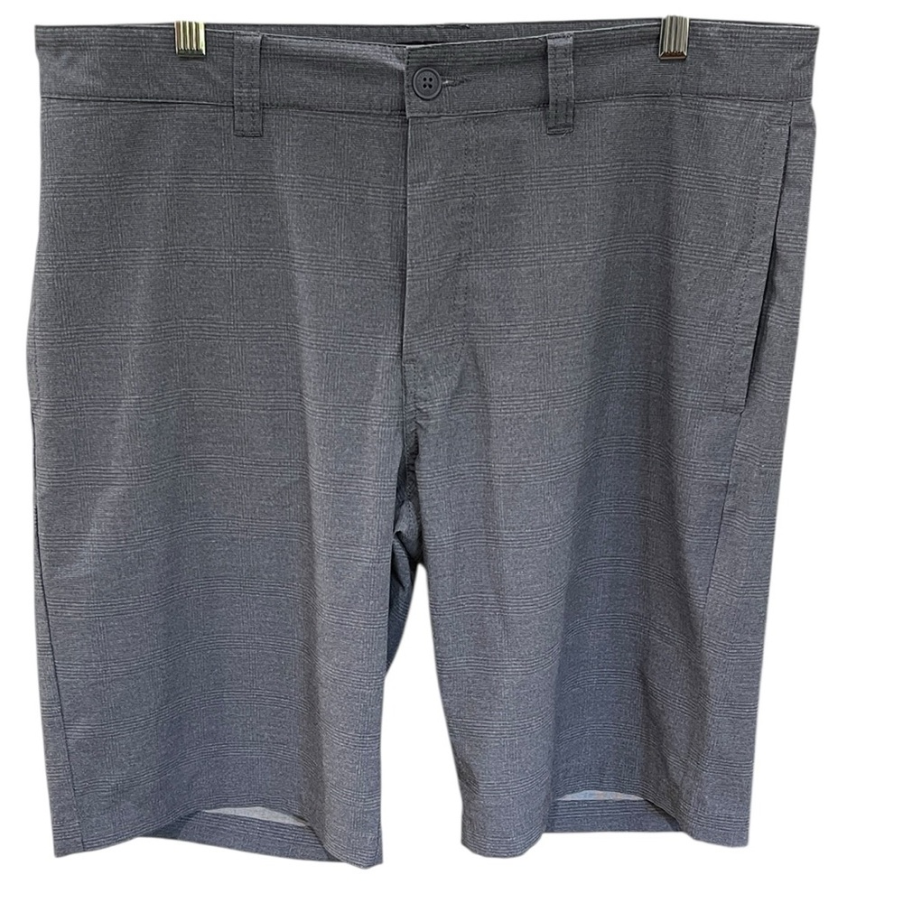 Travis Mathew Performance Stretch Golf Short Subtle Grey Plaid SZ 35 11” Inseam